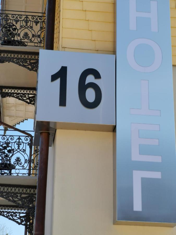 Hotel16 By Messe & Stadion Suisse In Minuten & Late Check-In Schupfen ภายนอก รูปภาพ